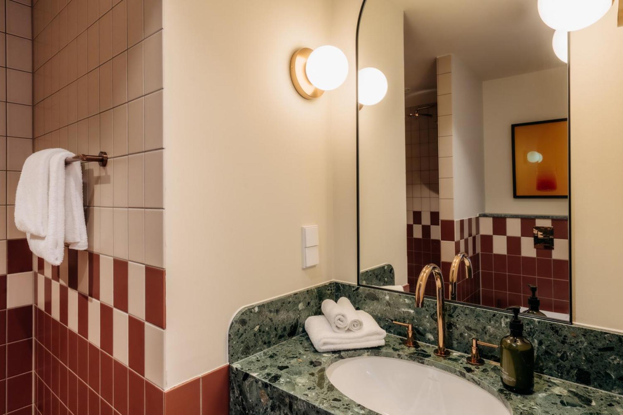 De Plesman Hotel Haag Eksteriør billede